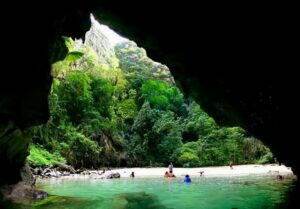 Kayaking Tour at Thung Yee Pheng – Talabeng Island